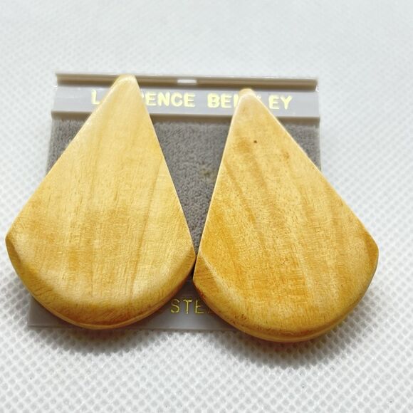 Vintage Lawrence Bentley 1980s + 1 Unbranded Pair of Pierced Soild Wood Earrings - Picture 2 of 4